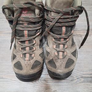 Vasque men's hiking boots